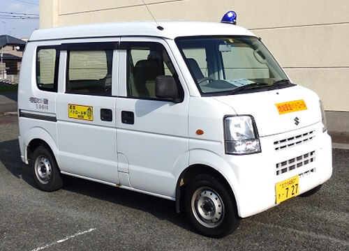 青パト